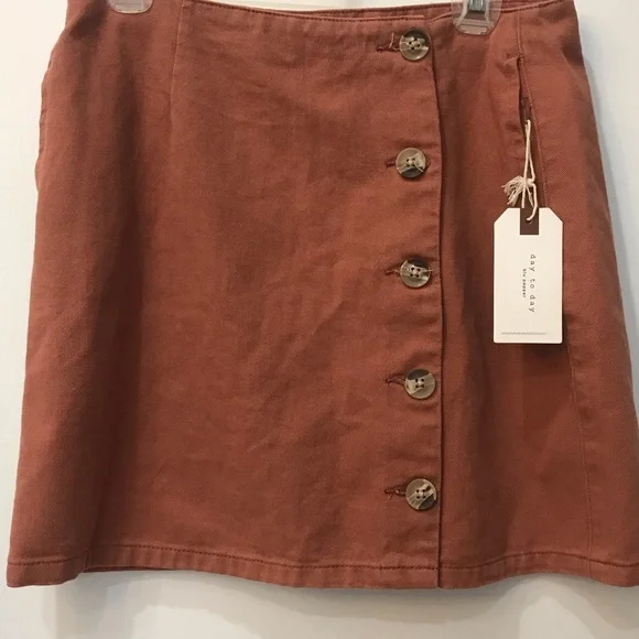 NWT Day to Day Blu Pepper Rust skirt sz Large - Picture 4 of 8